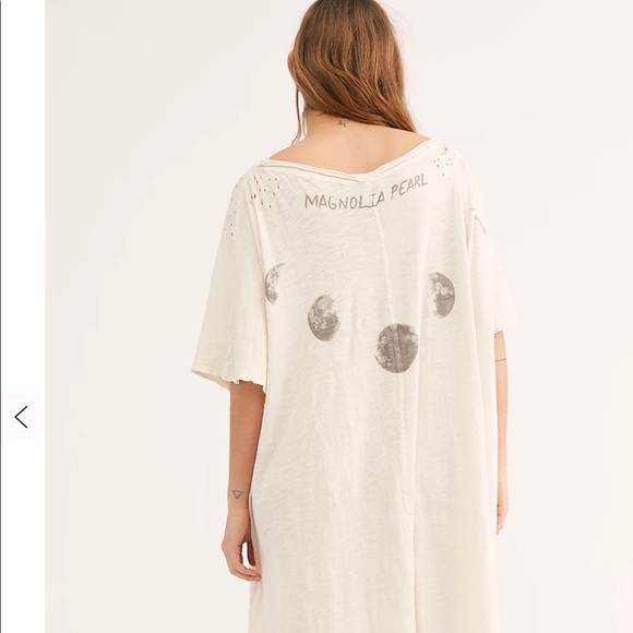Magnolia Pearl | Dresses | Magnolia Pearl Moon Phases Beau Tee Tshirt